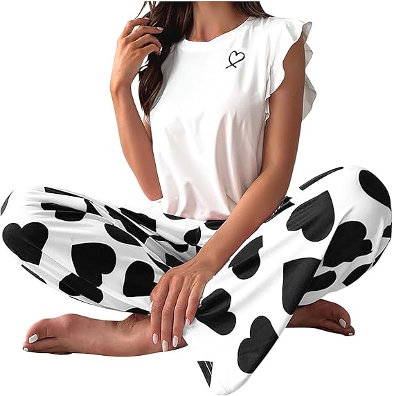 Women's 2-piece pajama set, heart print, ruffle cap sleeves and long pants, soft and cozy